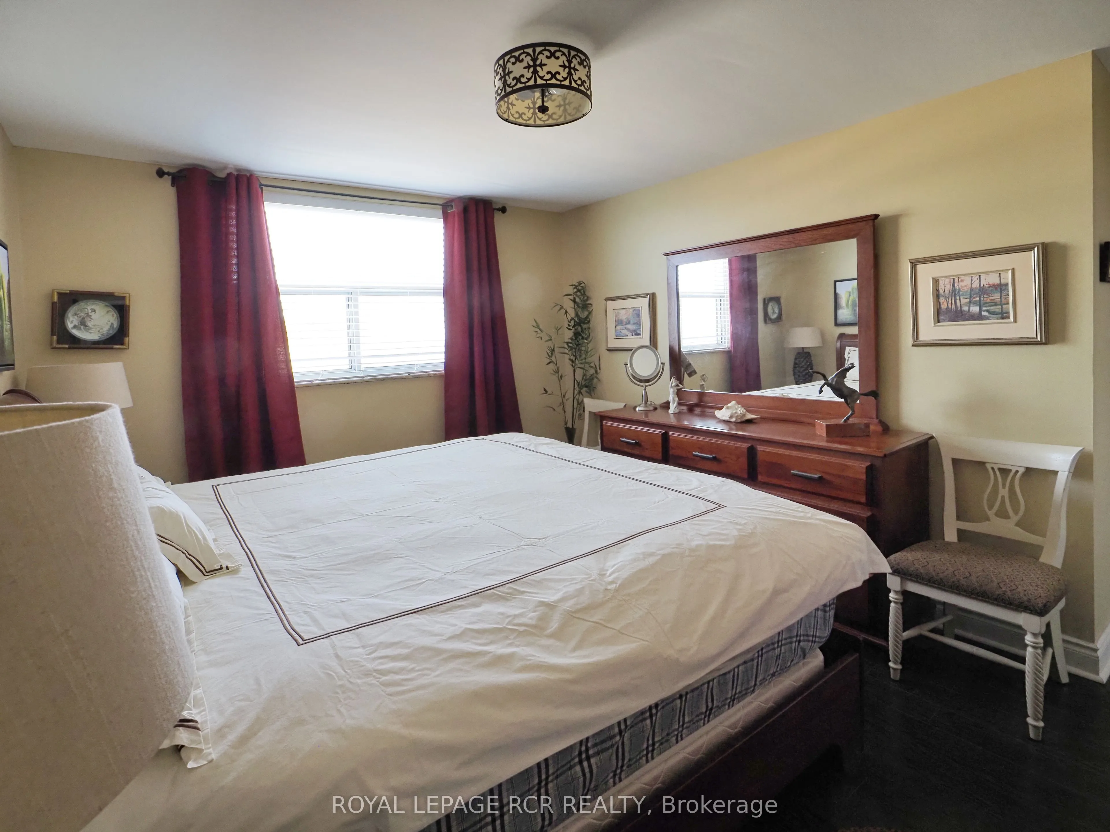 3533 Derry Road E, #1003