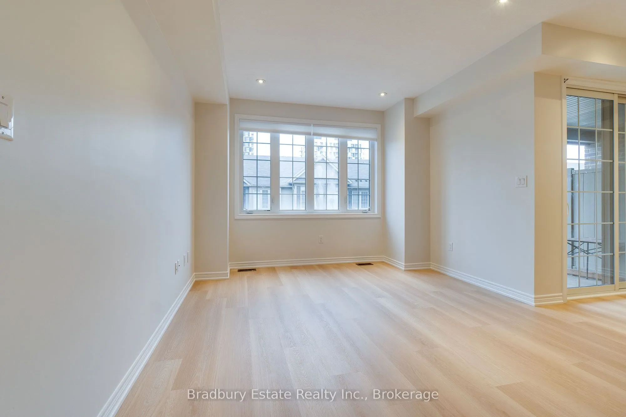 3105 Blackfriar Common