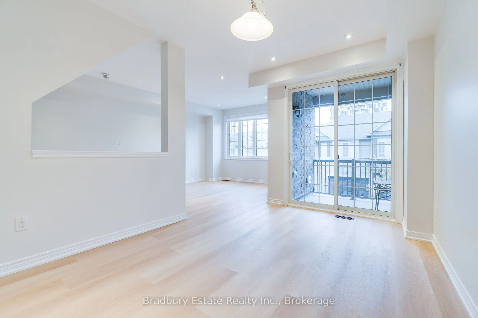 3105 Blackfriar Common