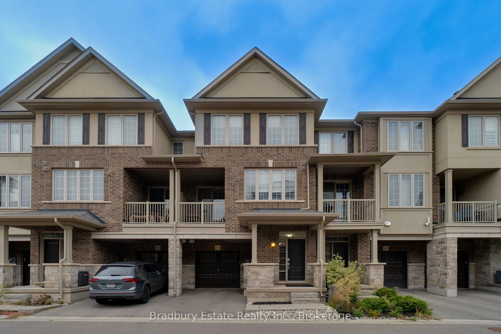 3105 Blackfriar Common