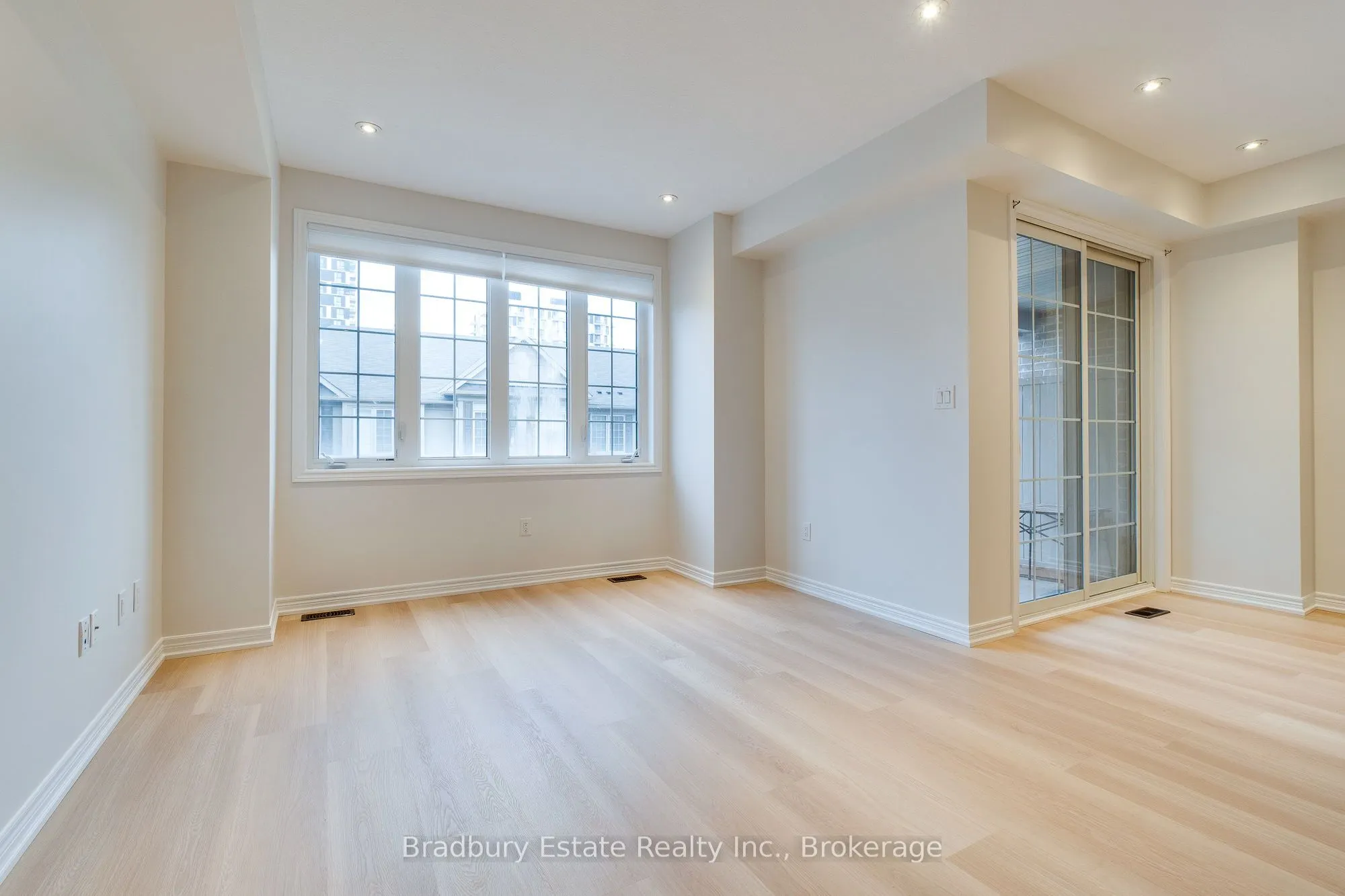 3105 Blackfriar Common