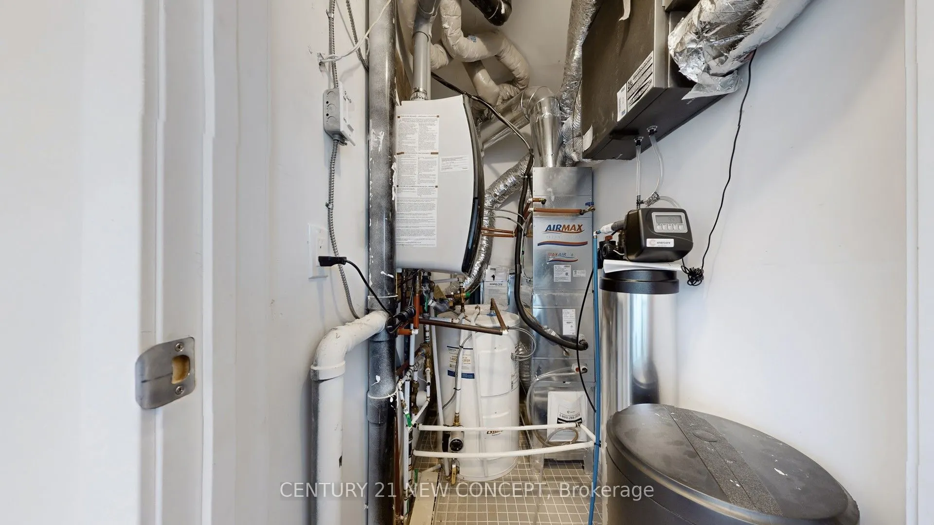 225 Birmingham Street, #158