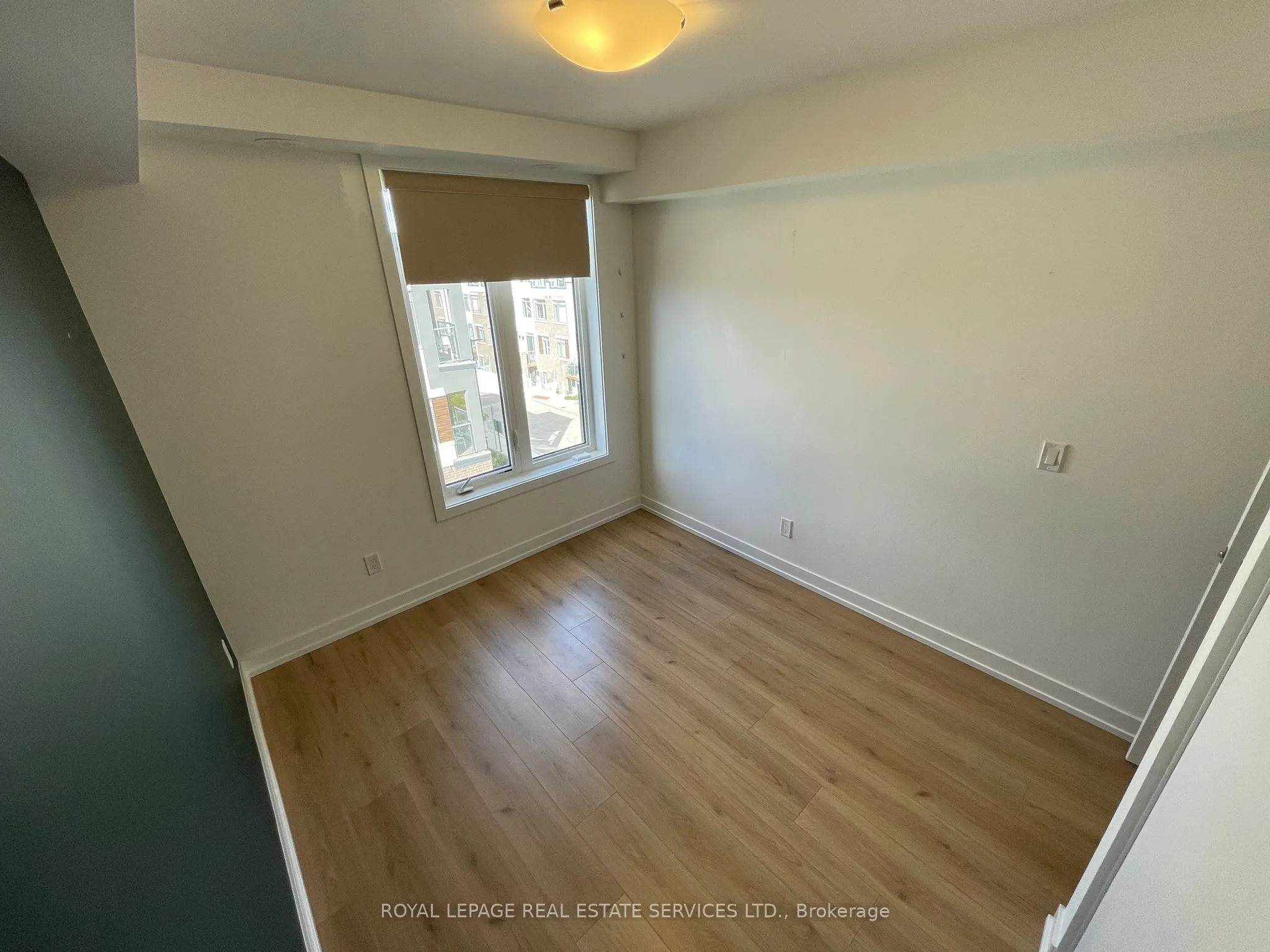 3066 Sixth Line, #347