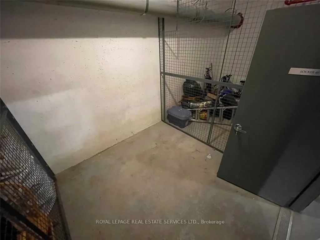 3066 Sixth Line, #347