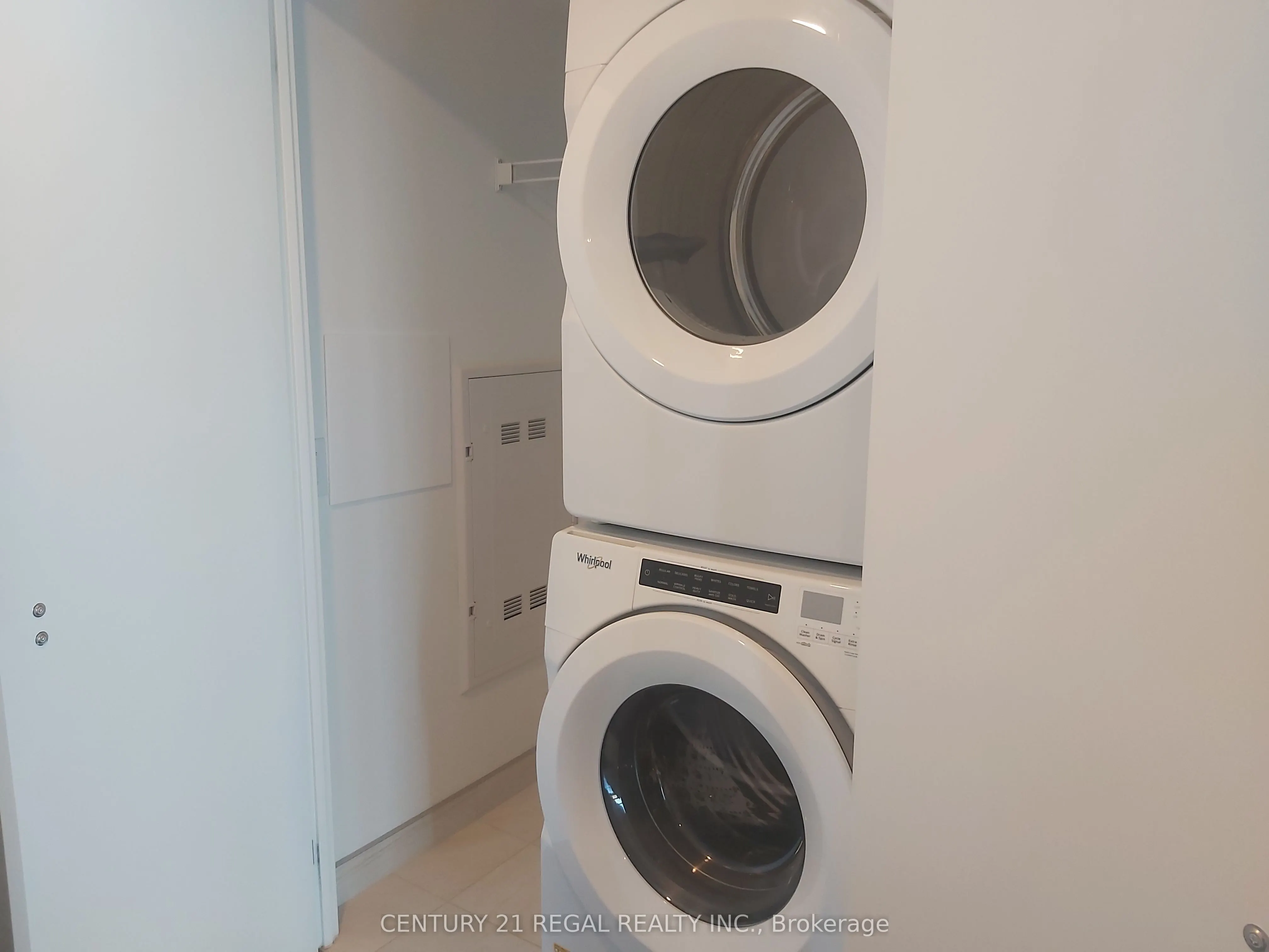 30 Samuel Wood Way, #1503