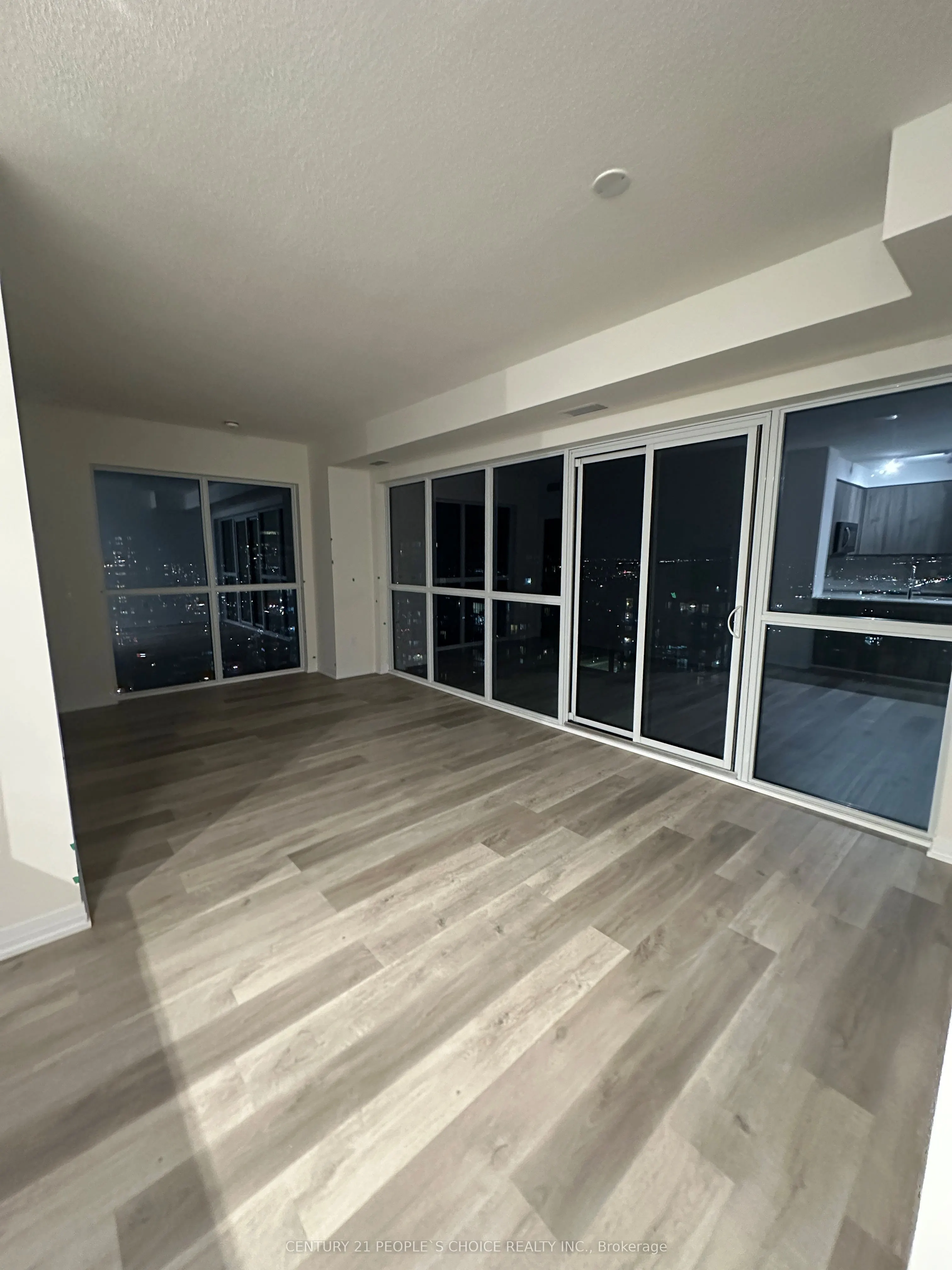 15 Watergarden Drive, #2504