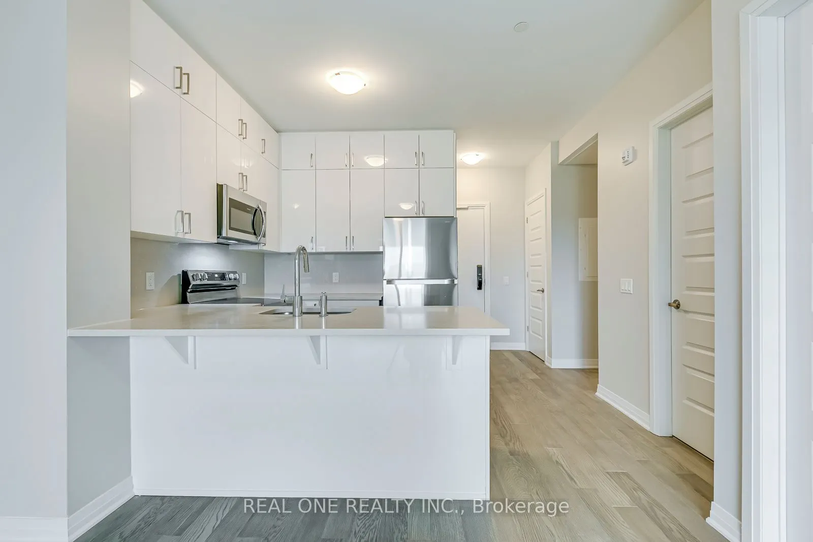 460 Gordon Krantz Avenue, #319