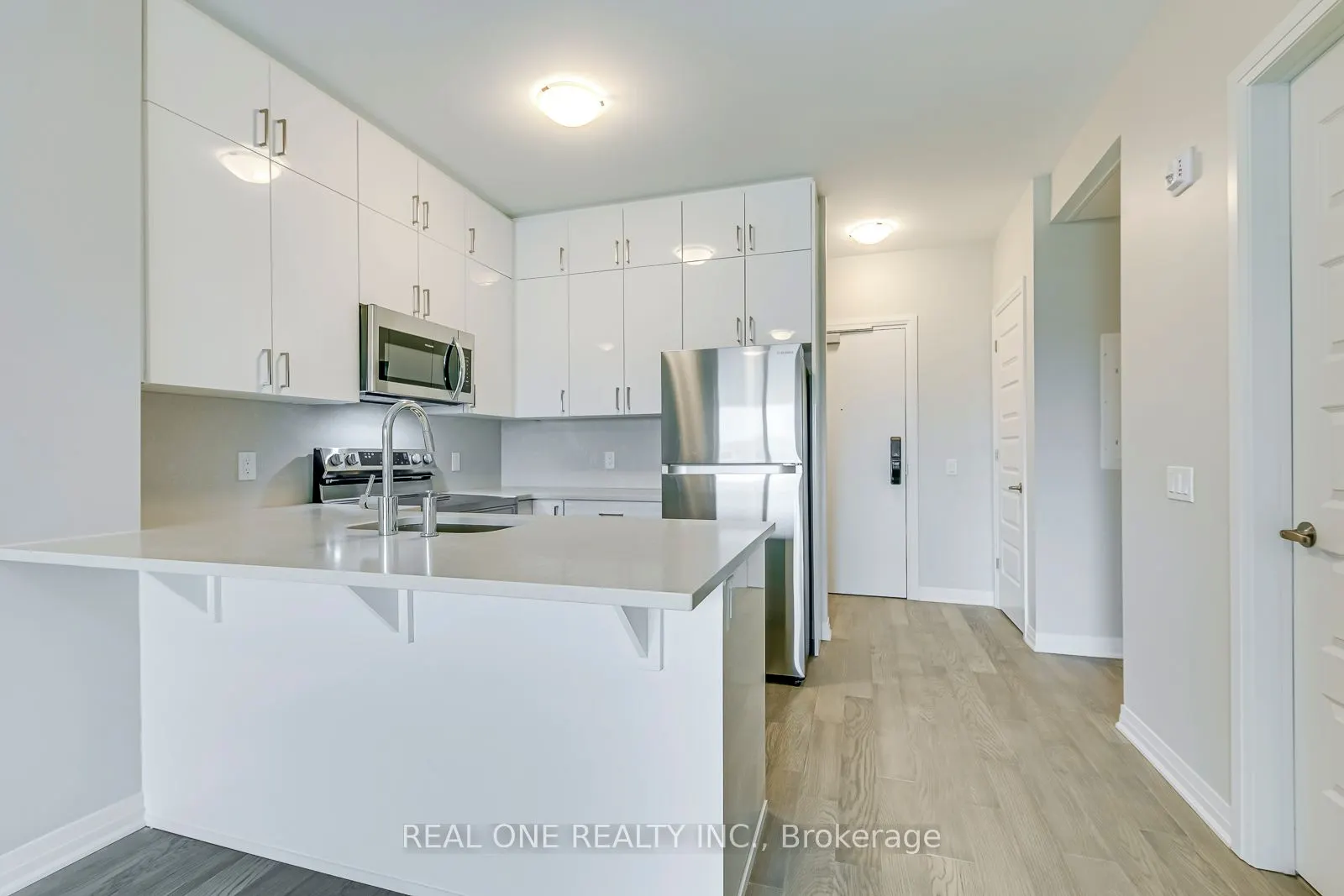 460 Gordon Krantz Avenue, #319