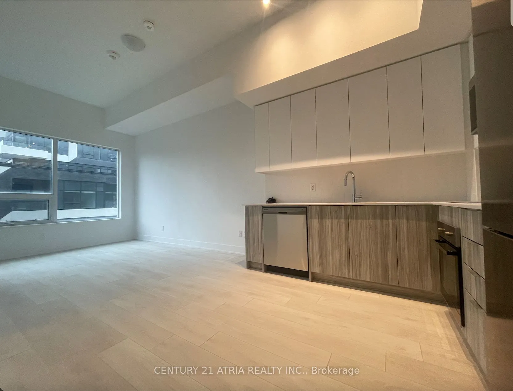 2481 Taunton Road, #463