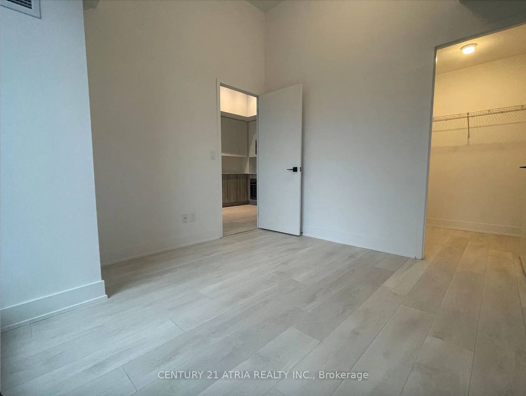 2481 Taunton Road, #463