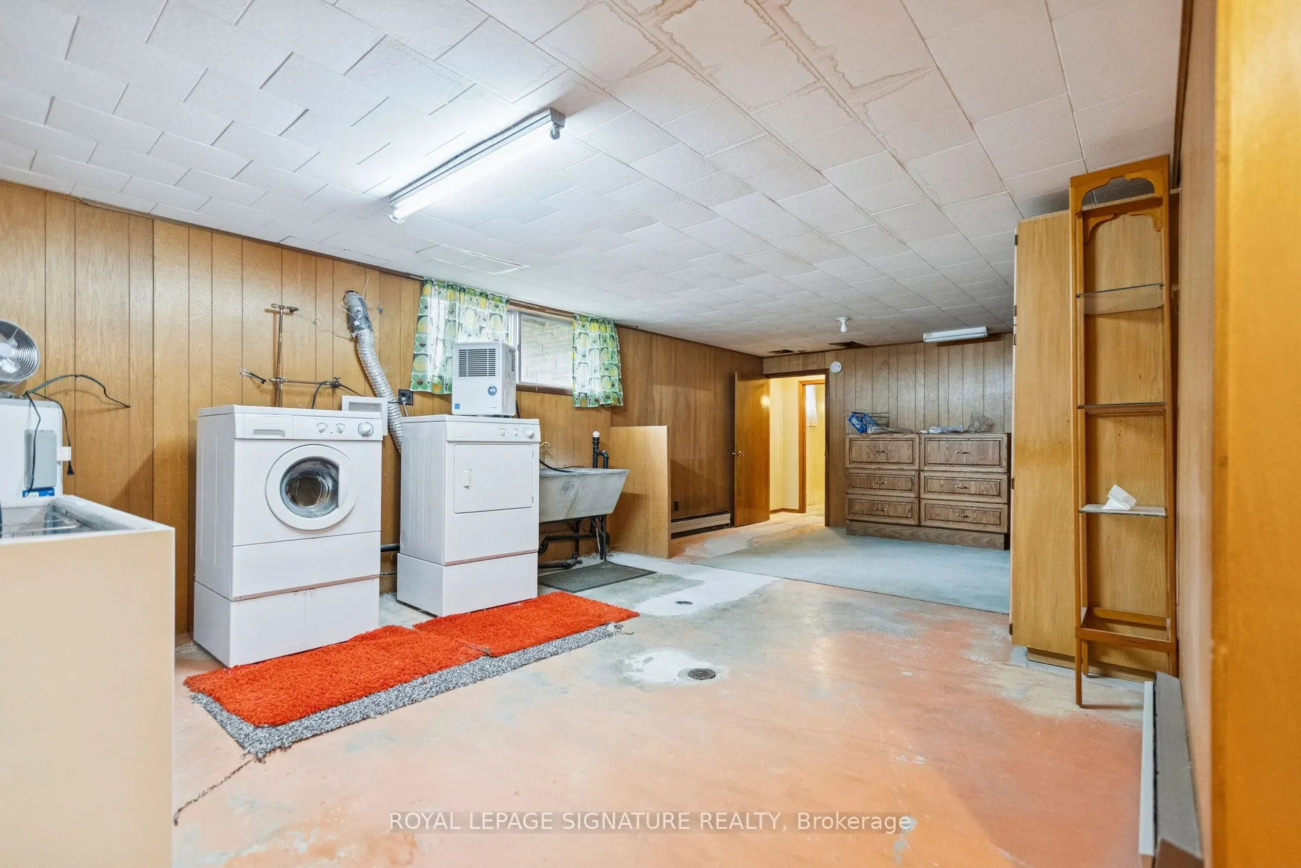 159 Churchill Road S