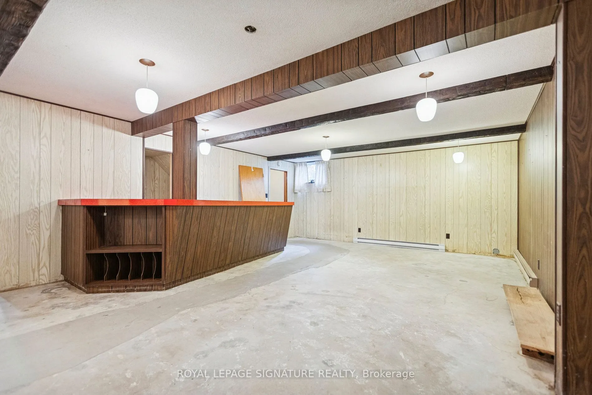 159 Churchill Road S