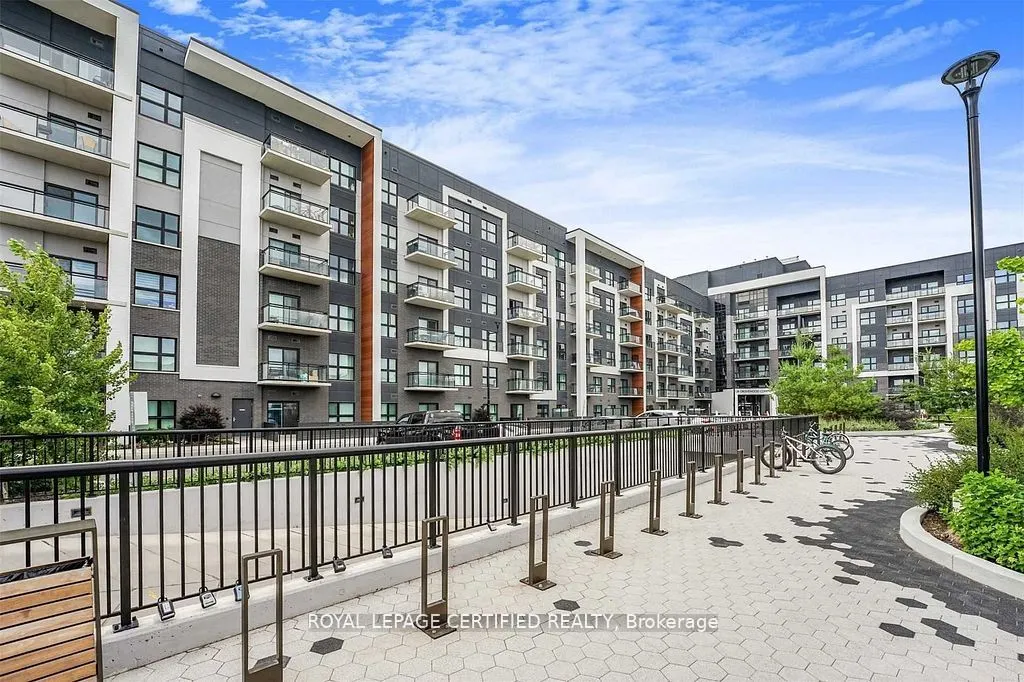 128 Grovewood Common, #435