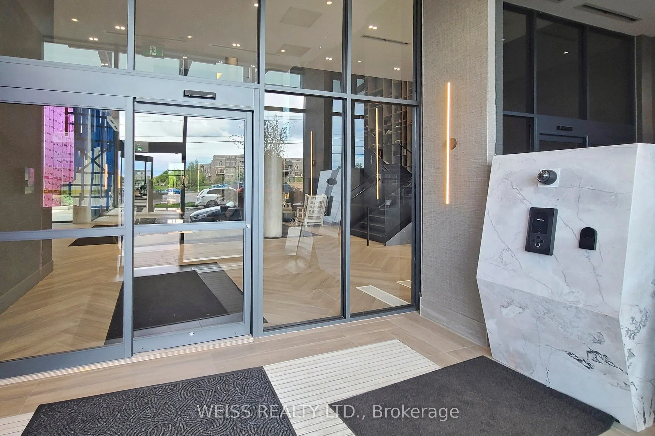 2450 Old Bronte Road, #234