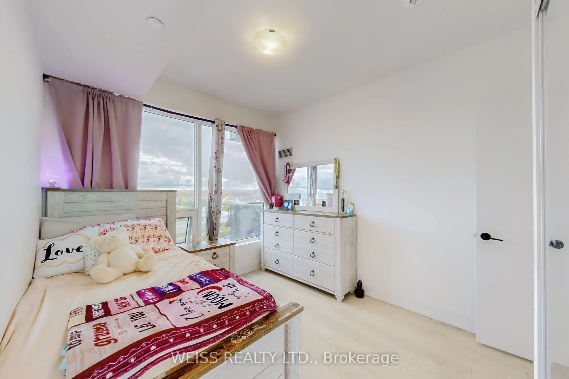 2450 Old Bronte Road, #234