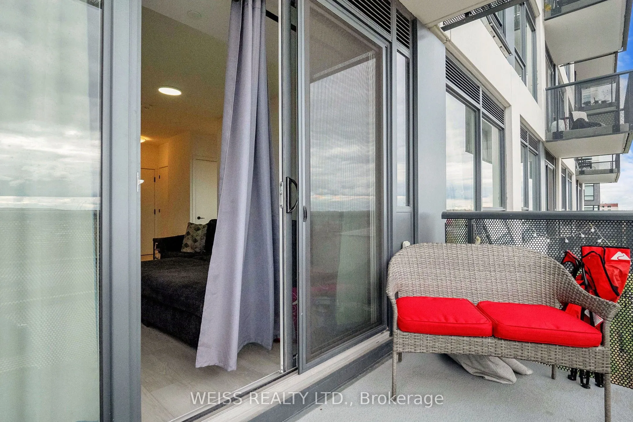 2450 Old Bronte Road, #234