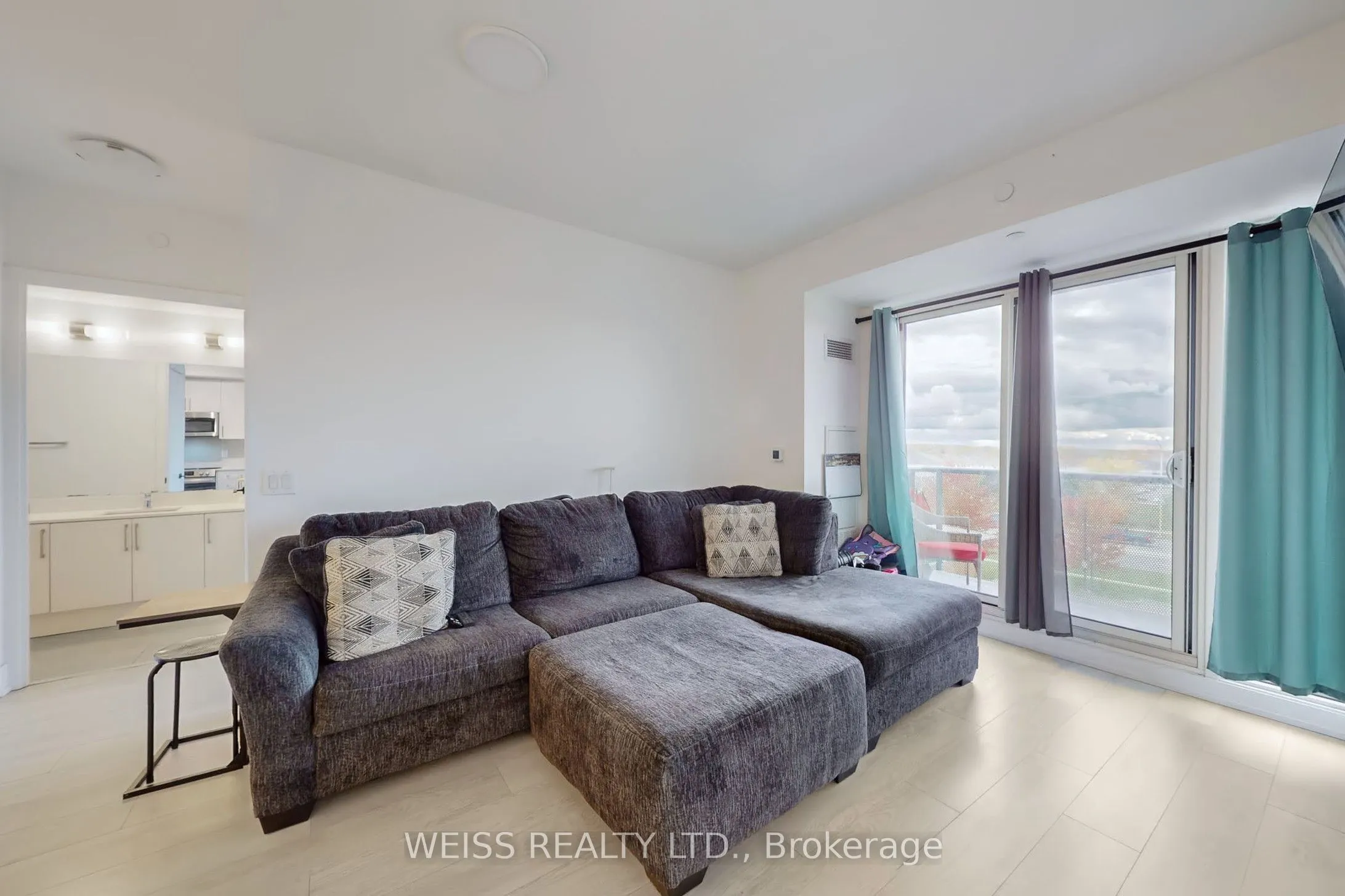 2450 Old Bronte Road, #234