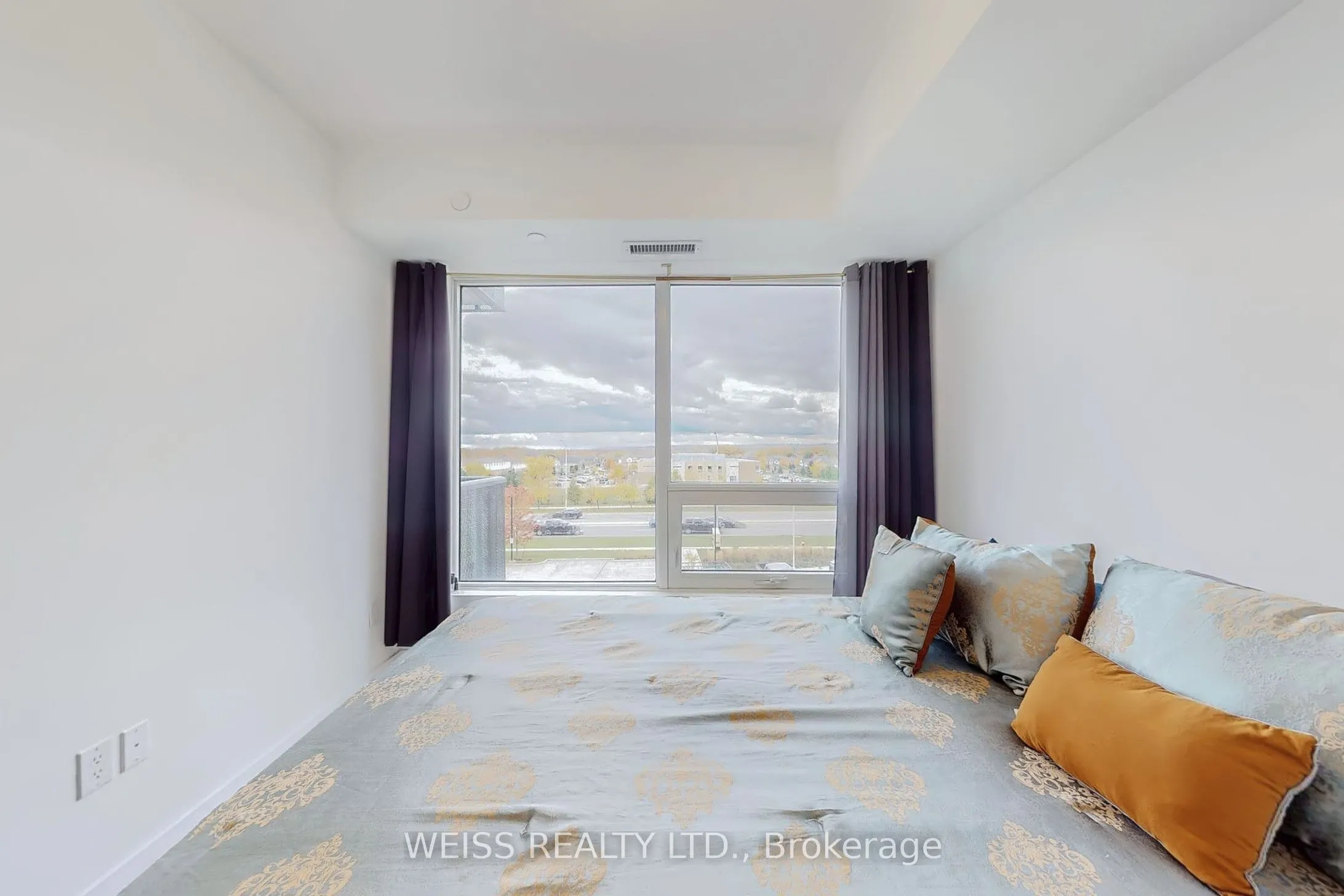 2450 Old Bronte Road, #234