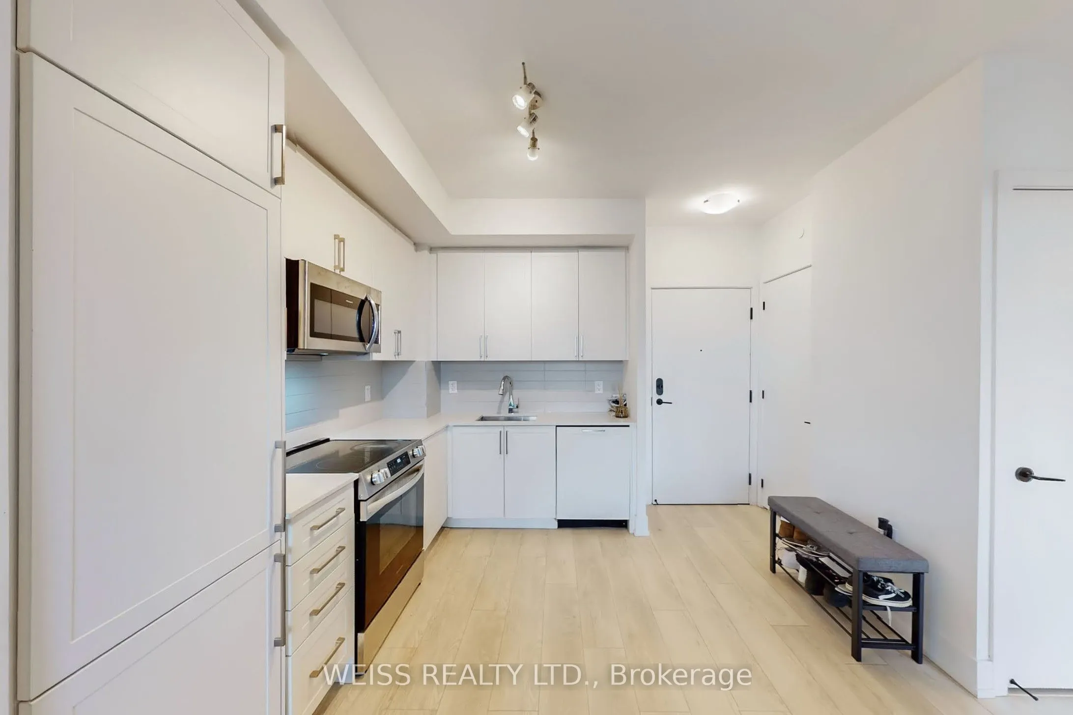 2450 Old Bronte Road, #234