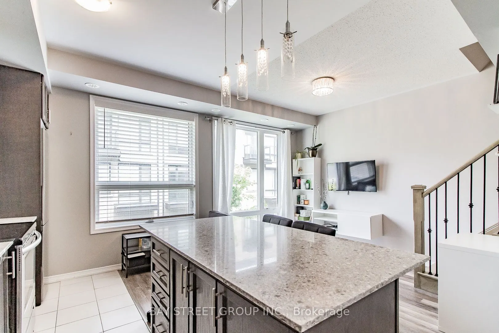 32 Fieldway Road, #99