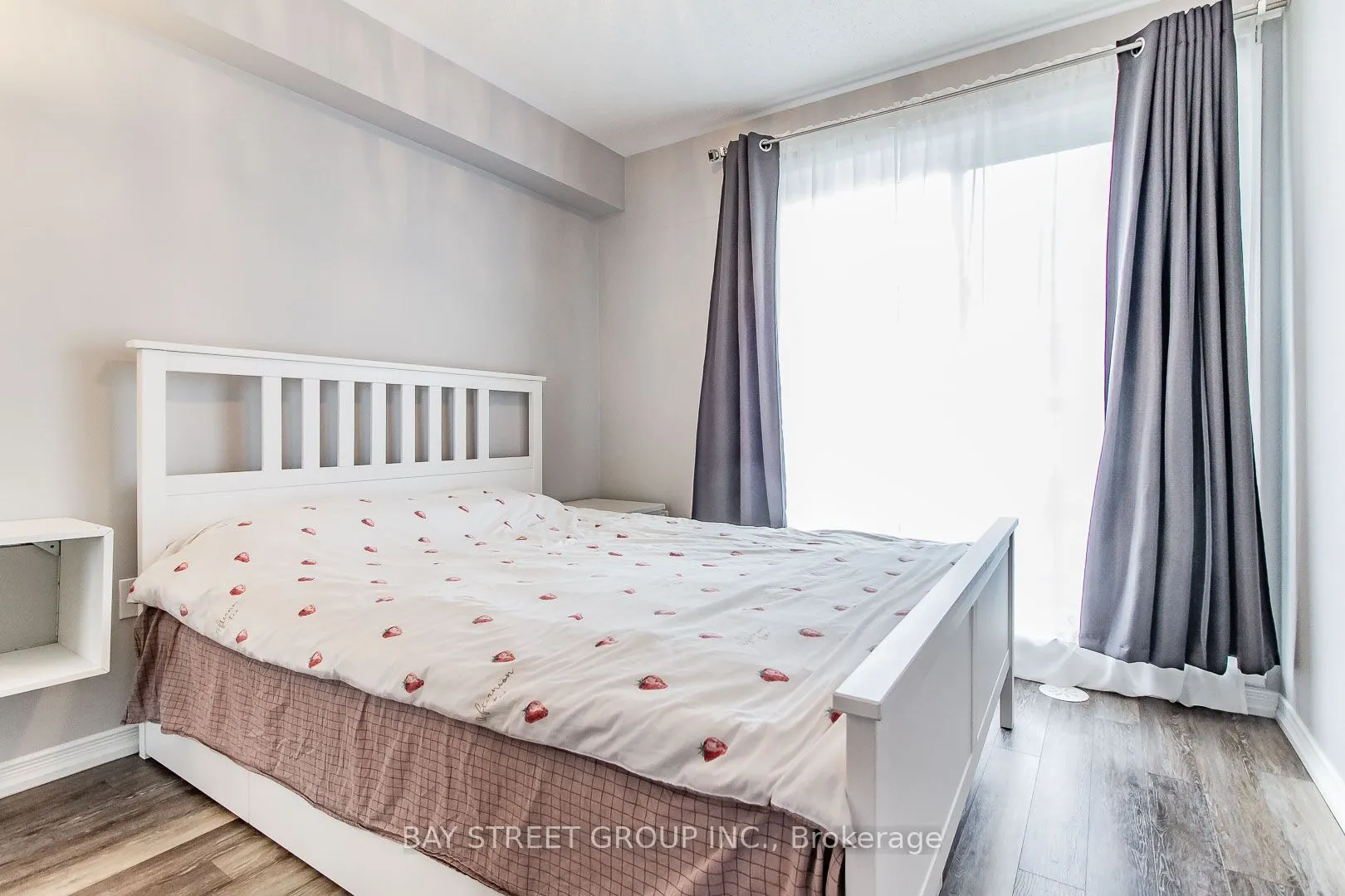 32 Fieldway Road, #99