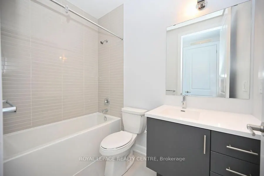 3200 William Coltson Avenue, #1401