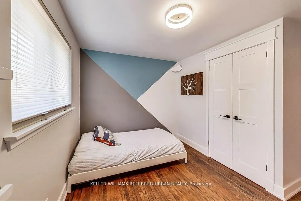 116 Fallingdale Crescent