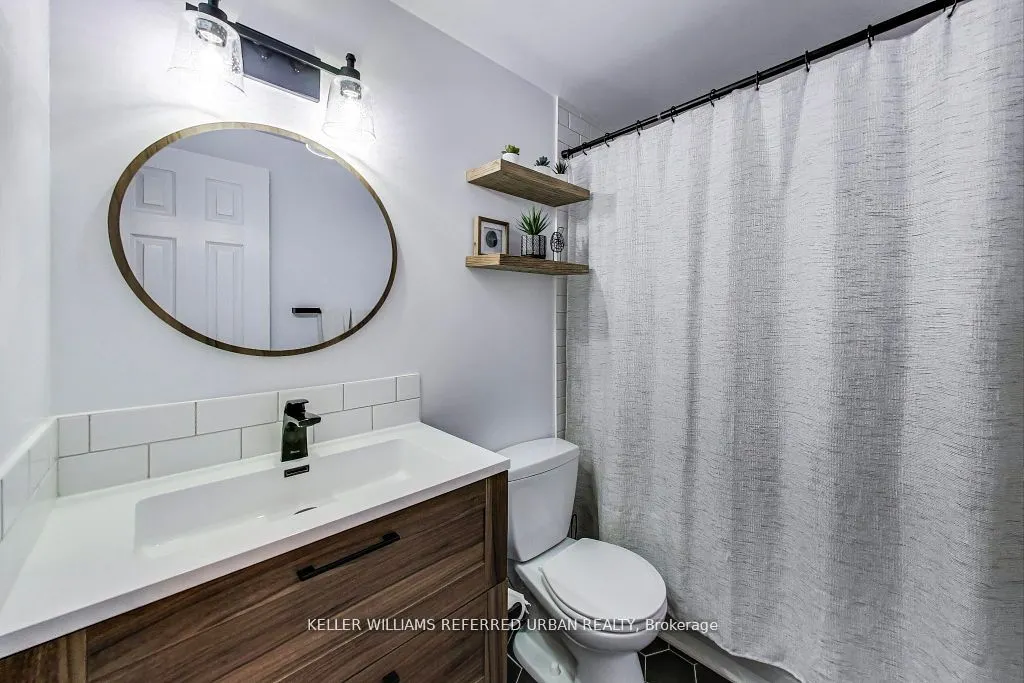 116 Fallingdale Crescent