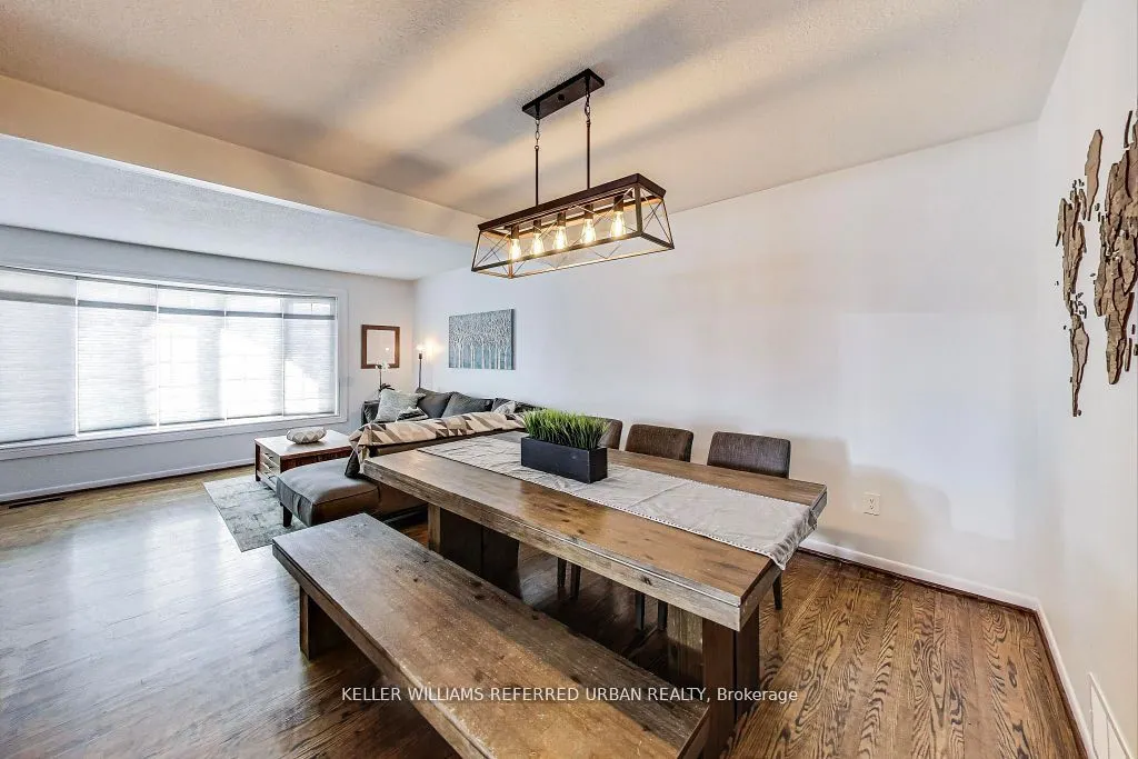 116 Fallingdale Crescent