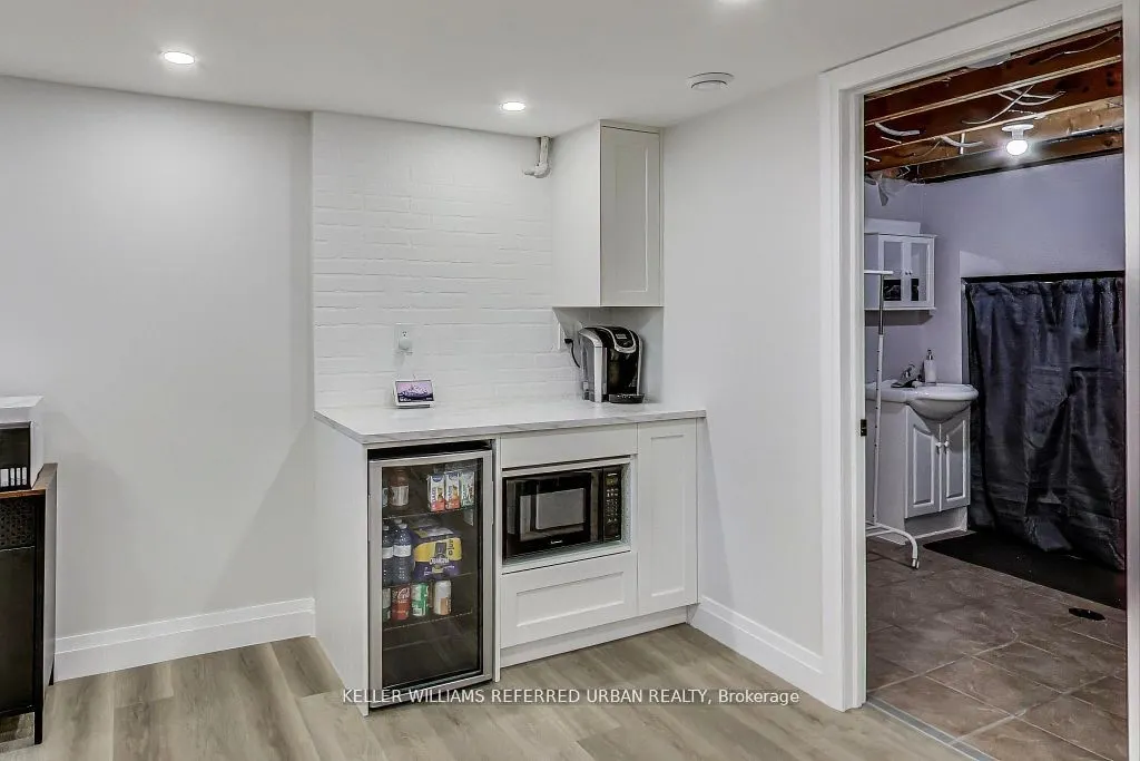 116 Fallingdale Crescent