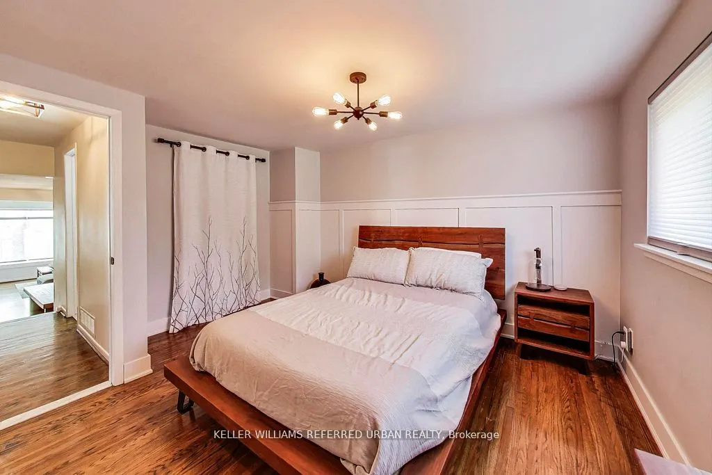 116 Fallingdale Crescent