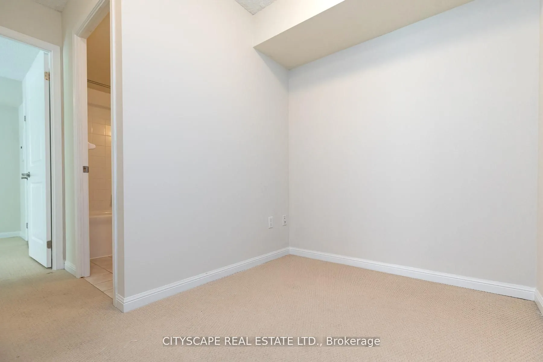 7 Foundry Avenue, #121