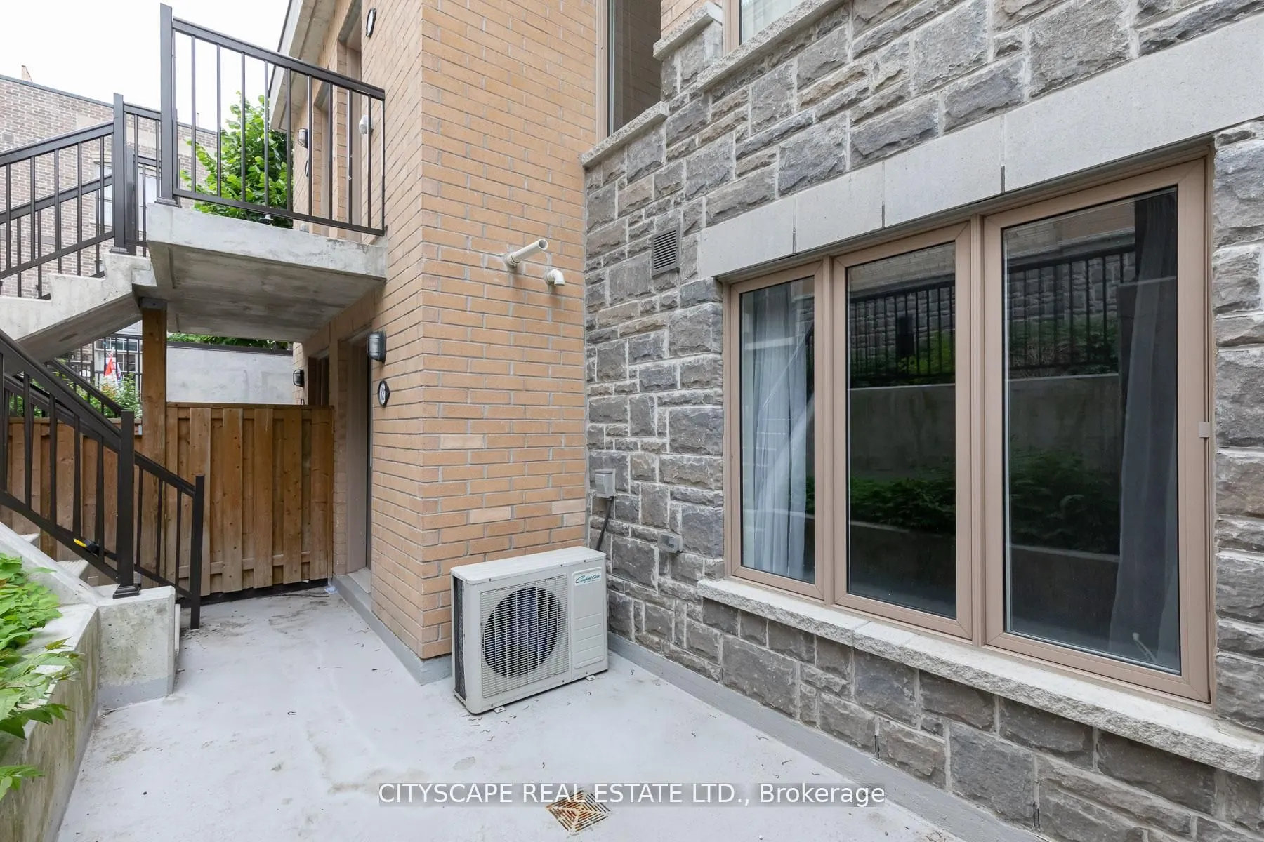 7 Foundry Avenue, #121