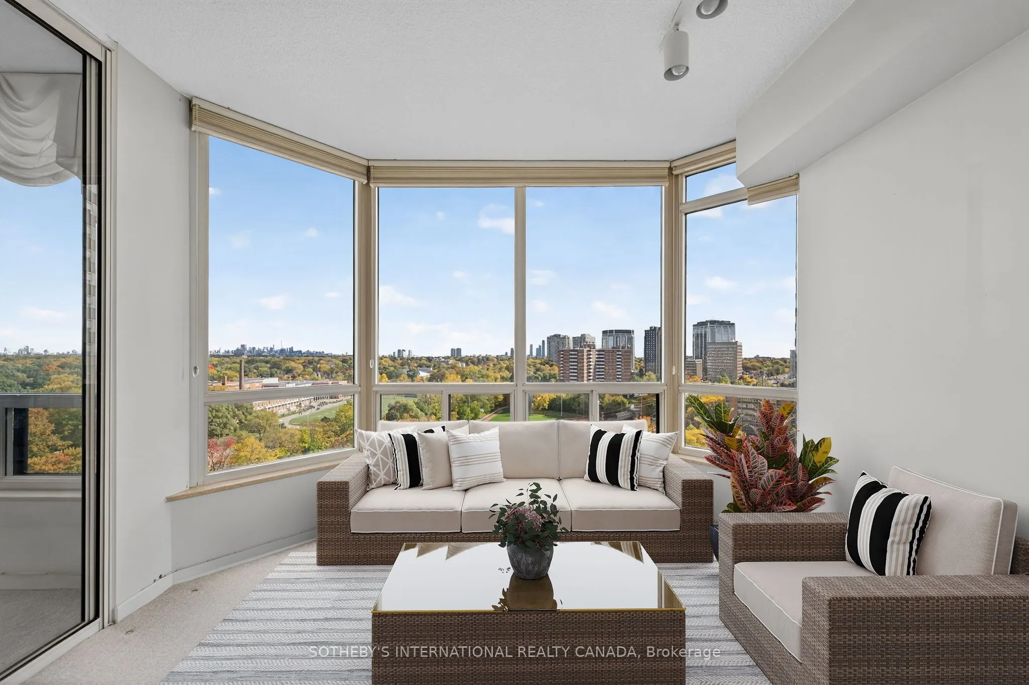 1320 Islington Avenue, #1504