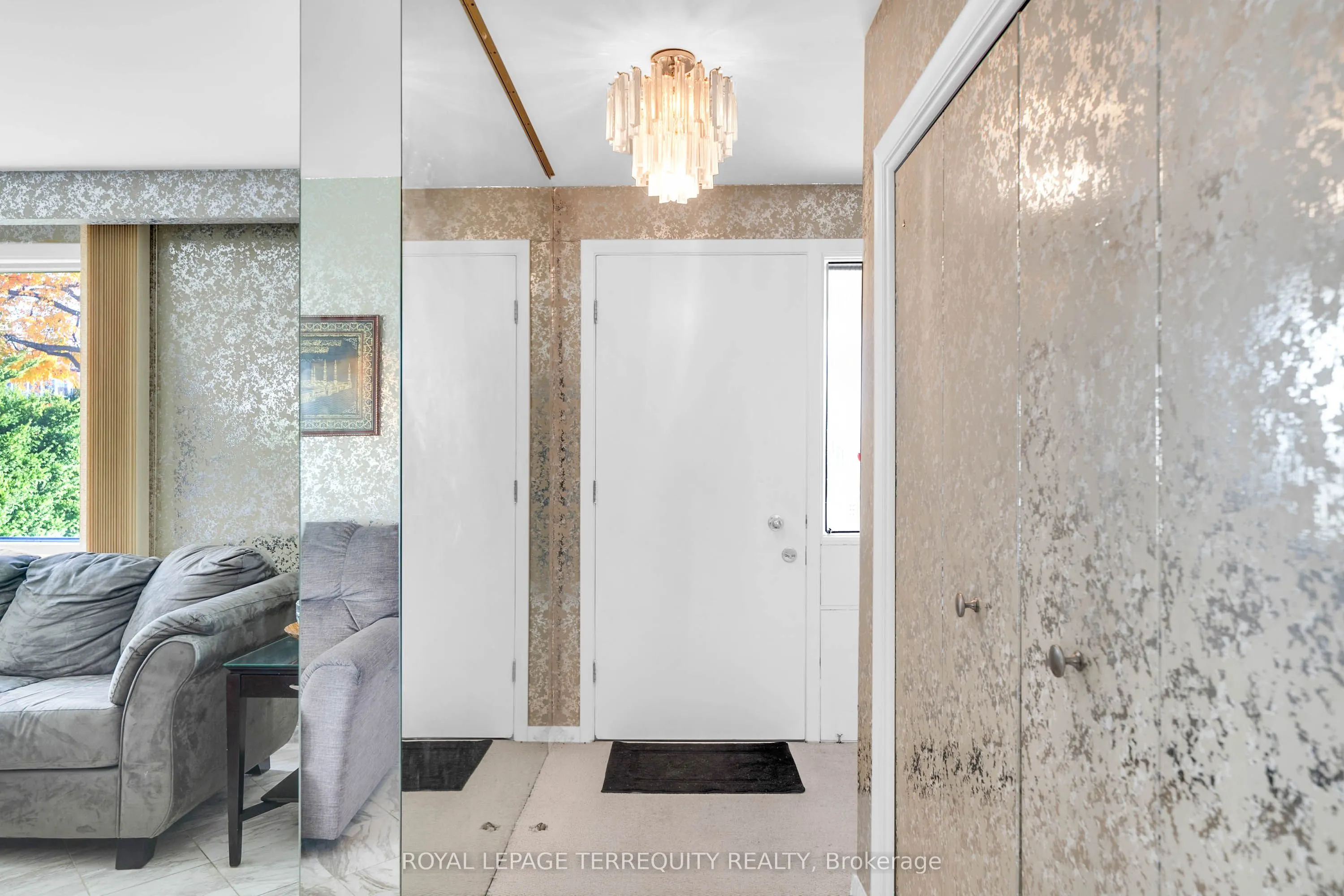 106 Grandravine Drive