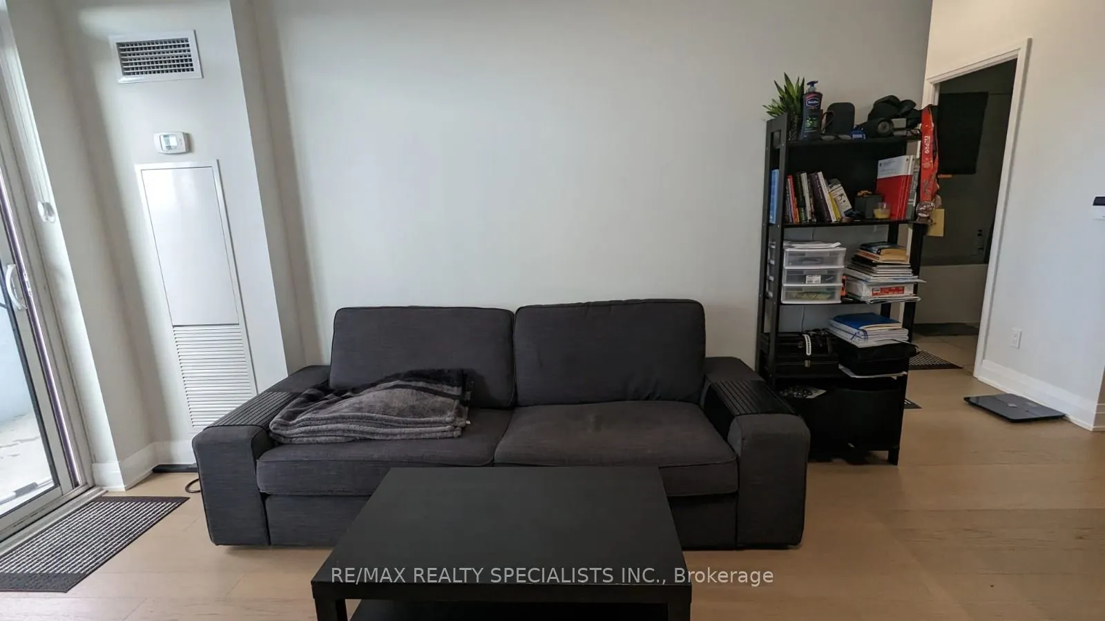 55 Speers Road, #1202