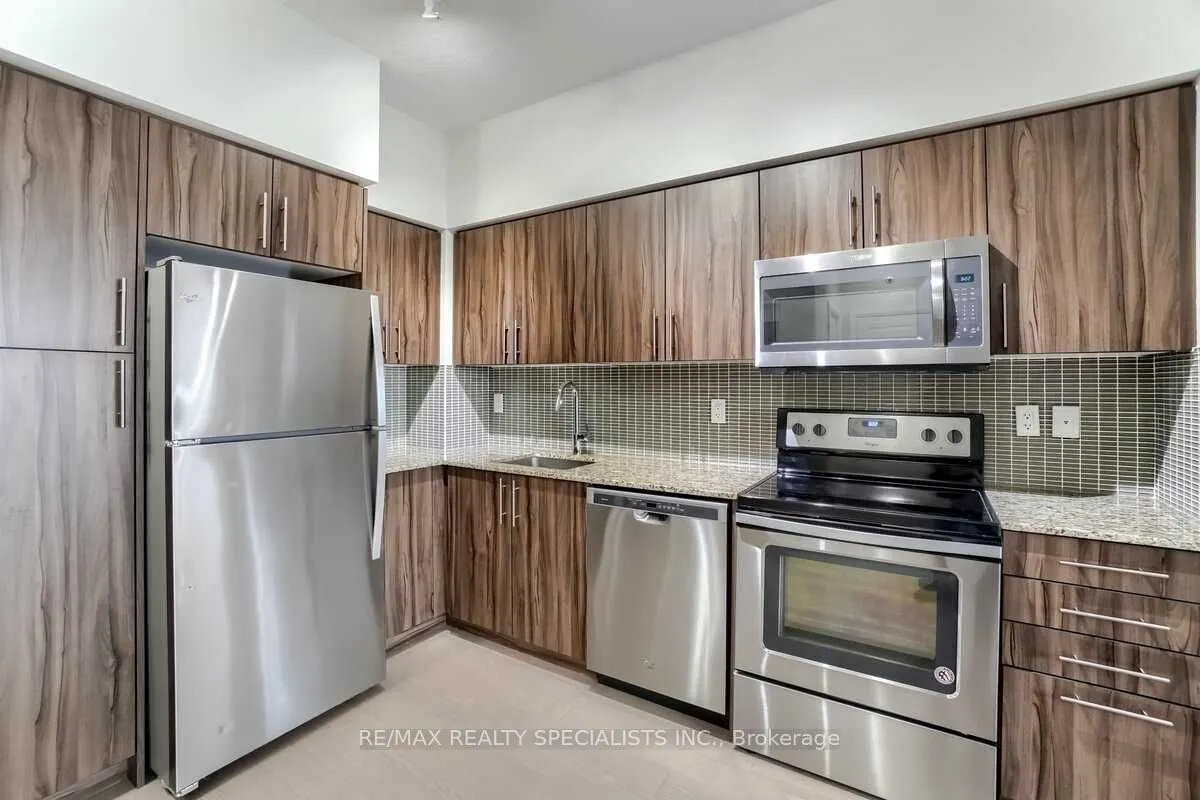 55 Speers Road, #1202