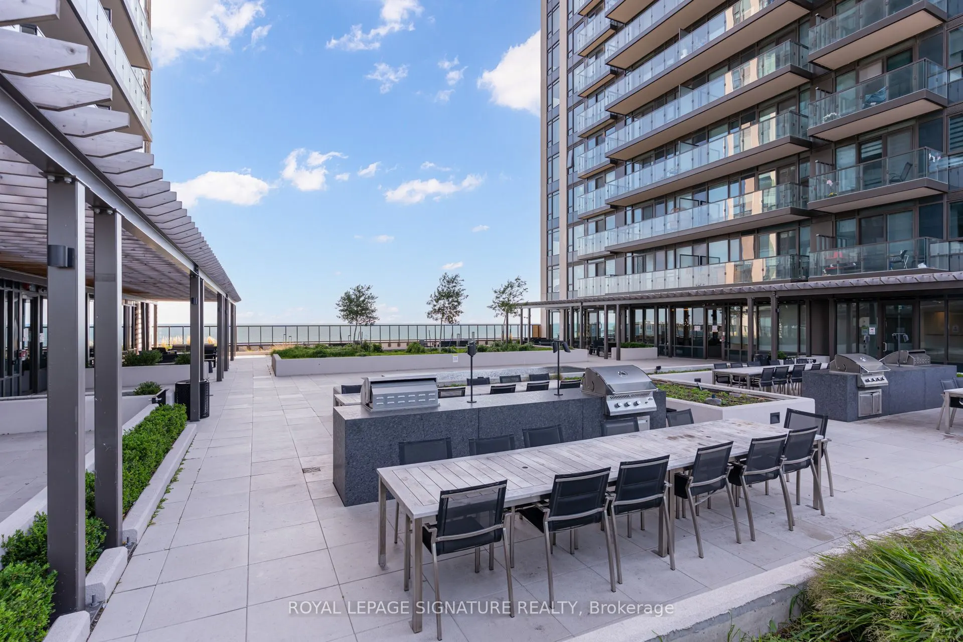 1926 Lake Shore Boulevard W, #2217