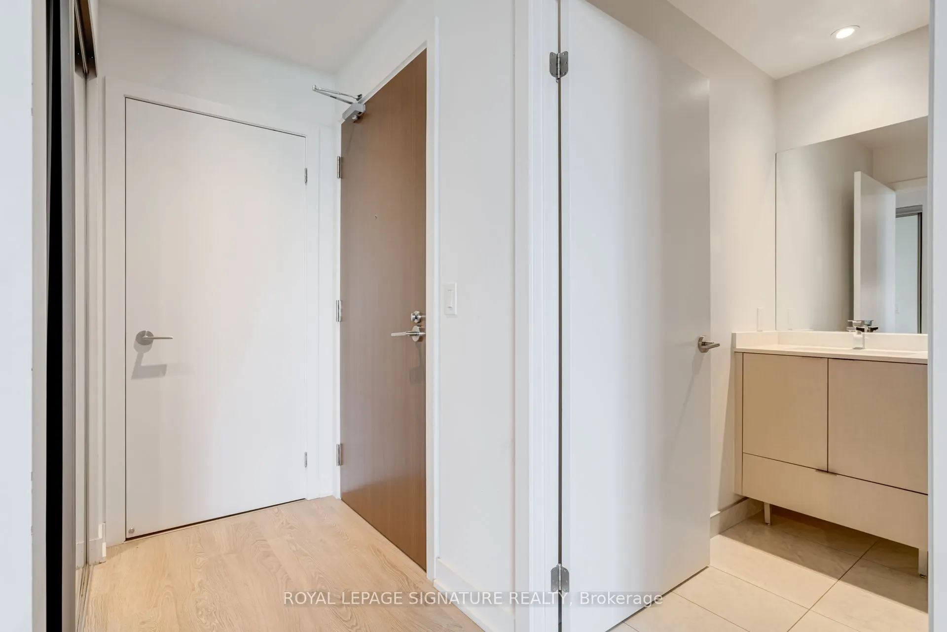 1926 Lake Shore Boulevard W, #2217