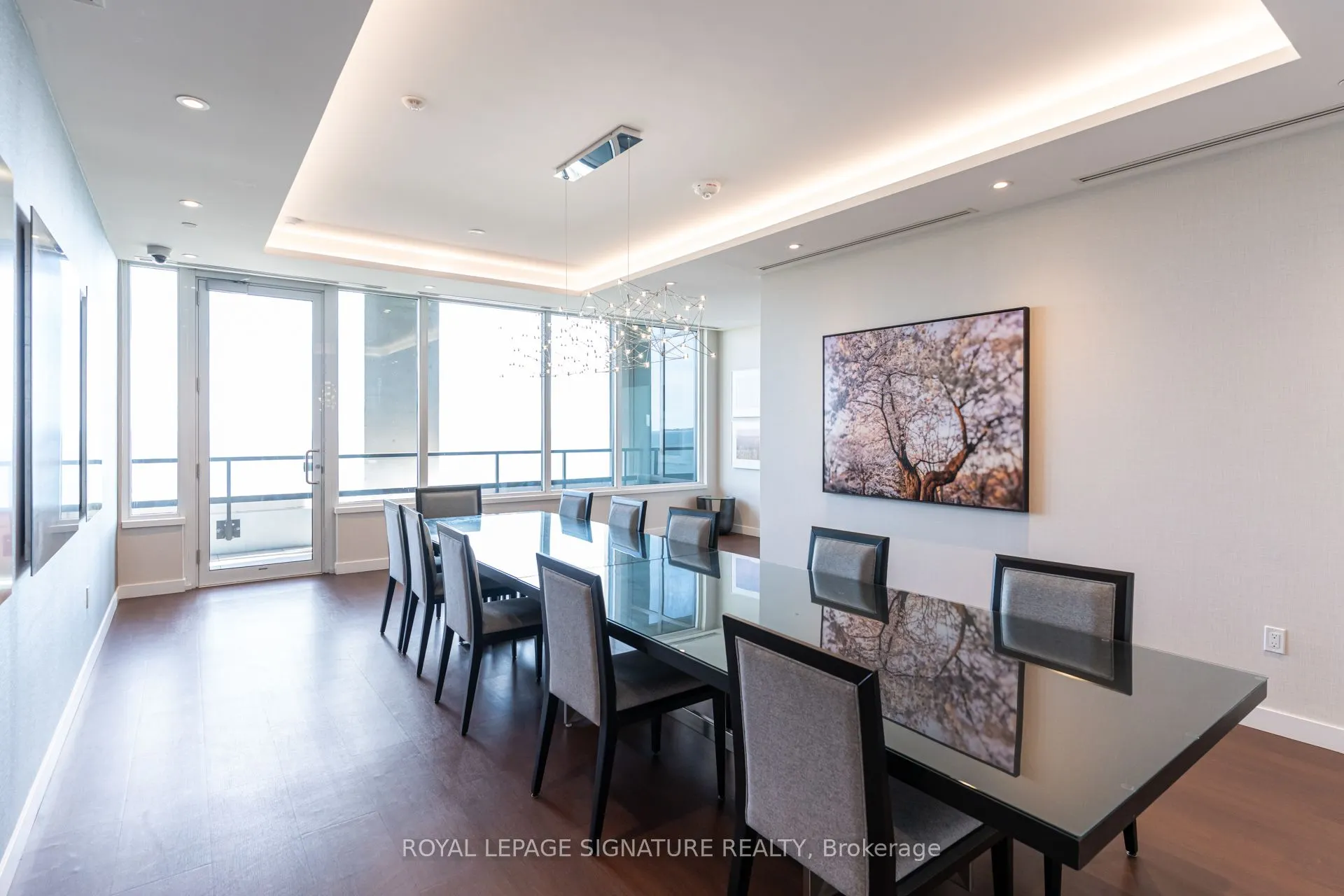 1926 Lake Shore Boulevard W, #2217