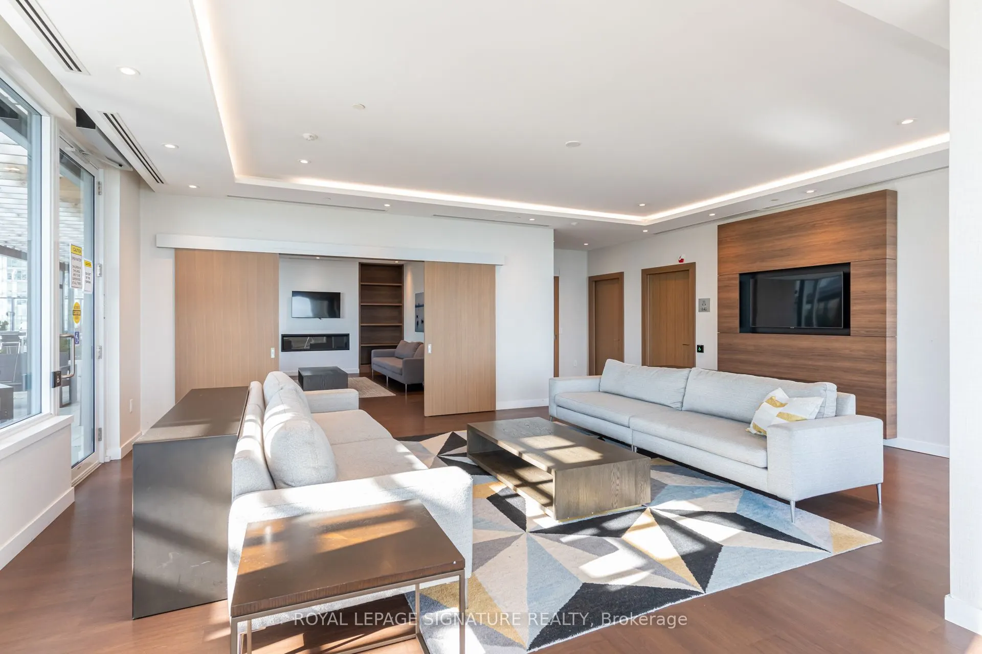 1926 Lake Shore Boulevard W, #2217