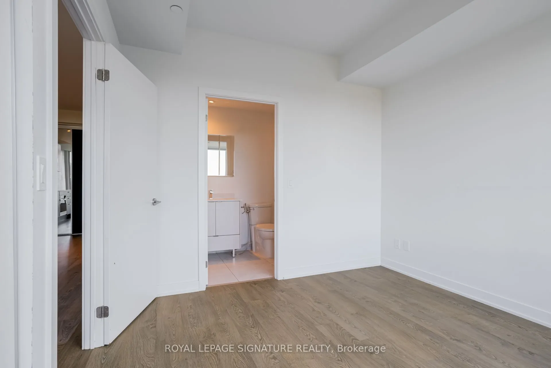 1926 Lake Shore Boulevard W, #2217