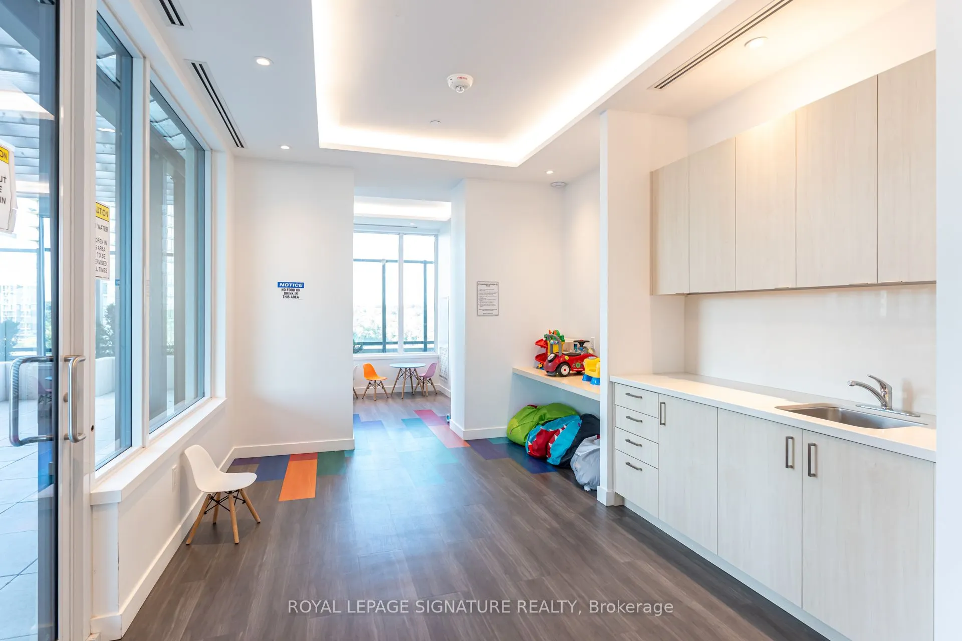 1926 Lake Shore Boulevard W, #2217