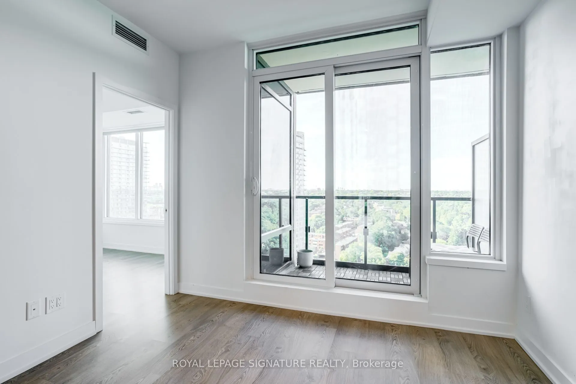 1926 Lake Shore Boulevard W, #2217