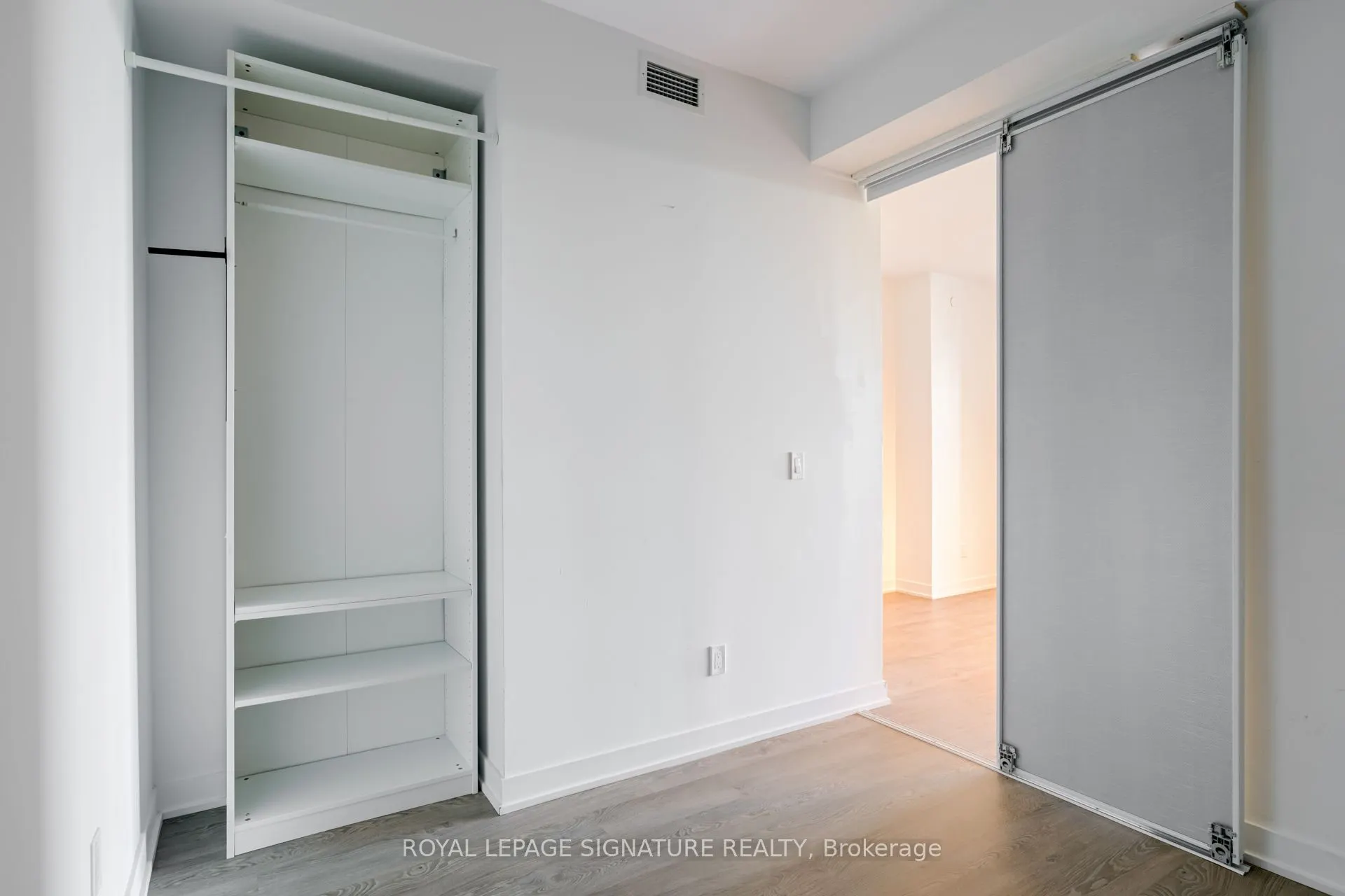 1926 Lake Shore Boulevard W, #2217