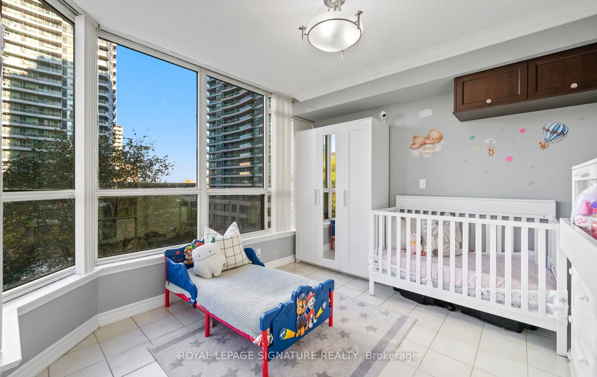 55 Elm Drive W, #405