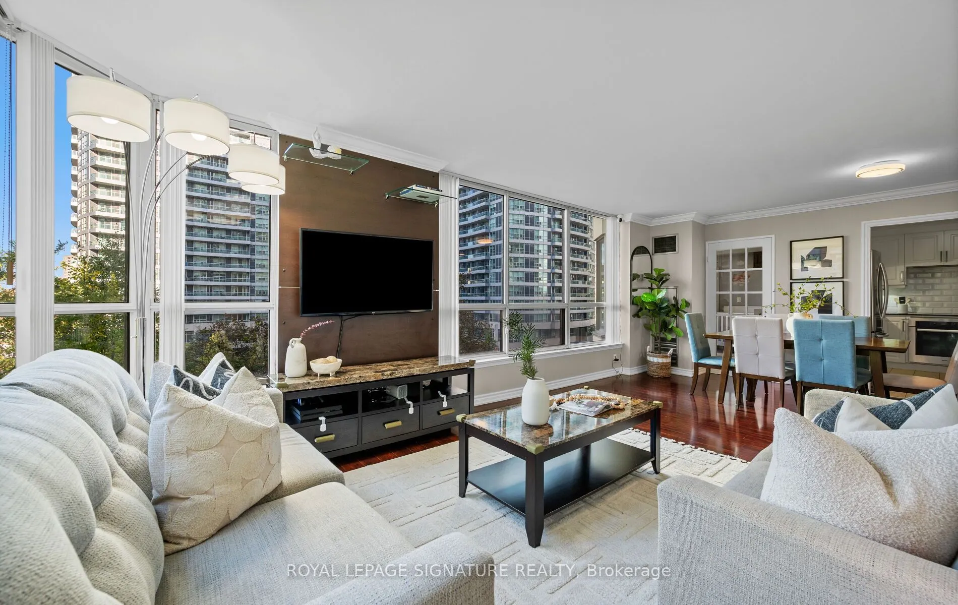 55 Elm Drive W, #405