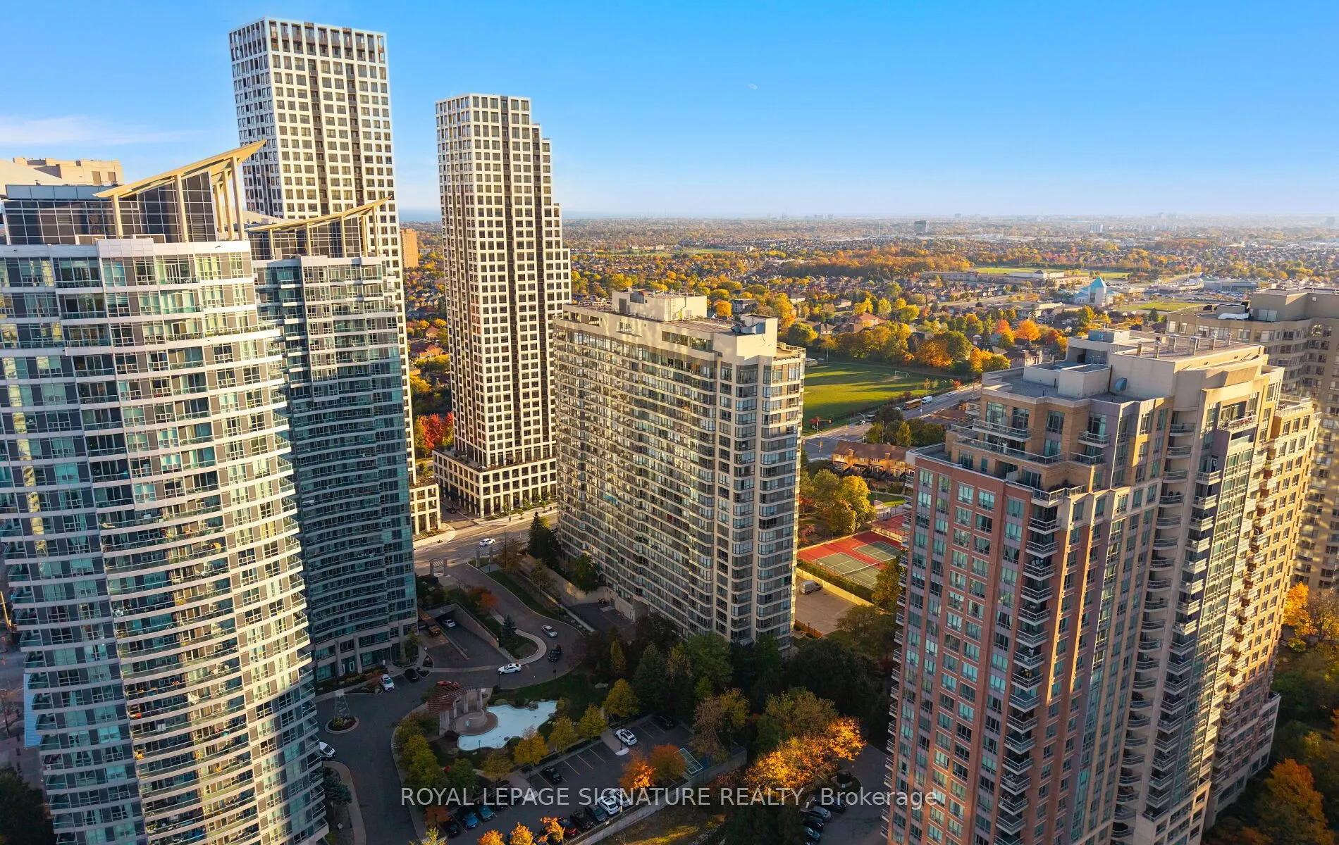 55 Elm Drive W, #405