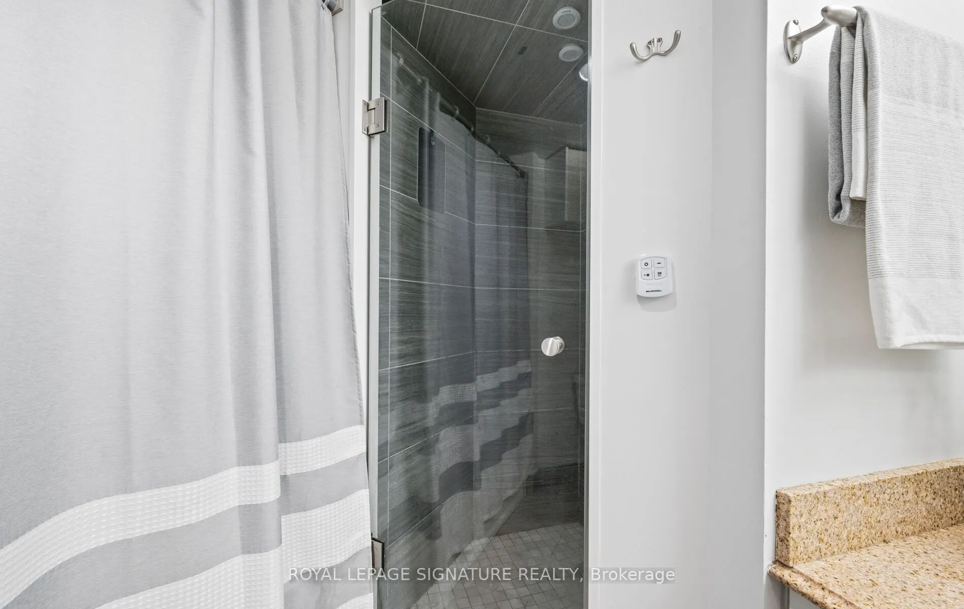 55 Elm Drive W, #405