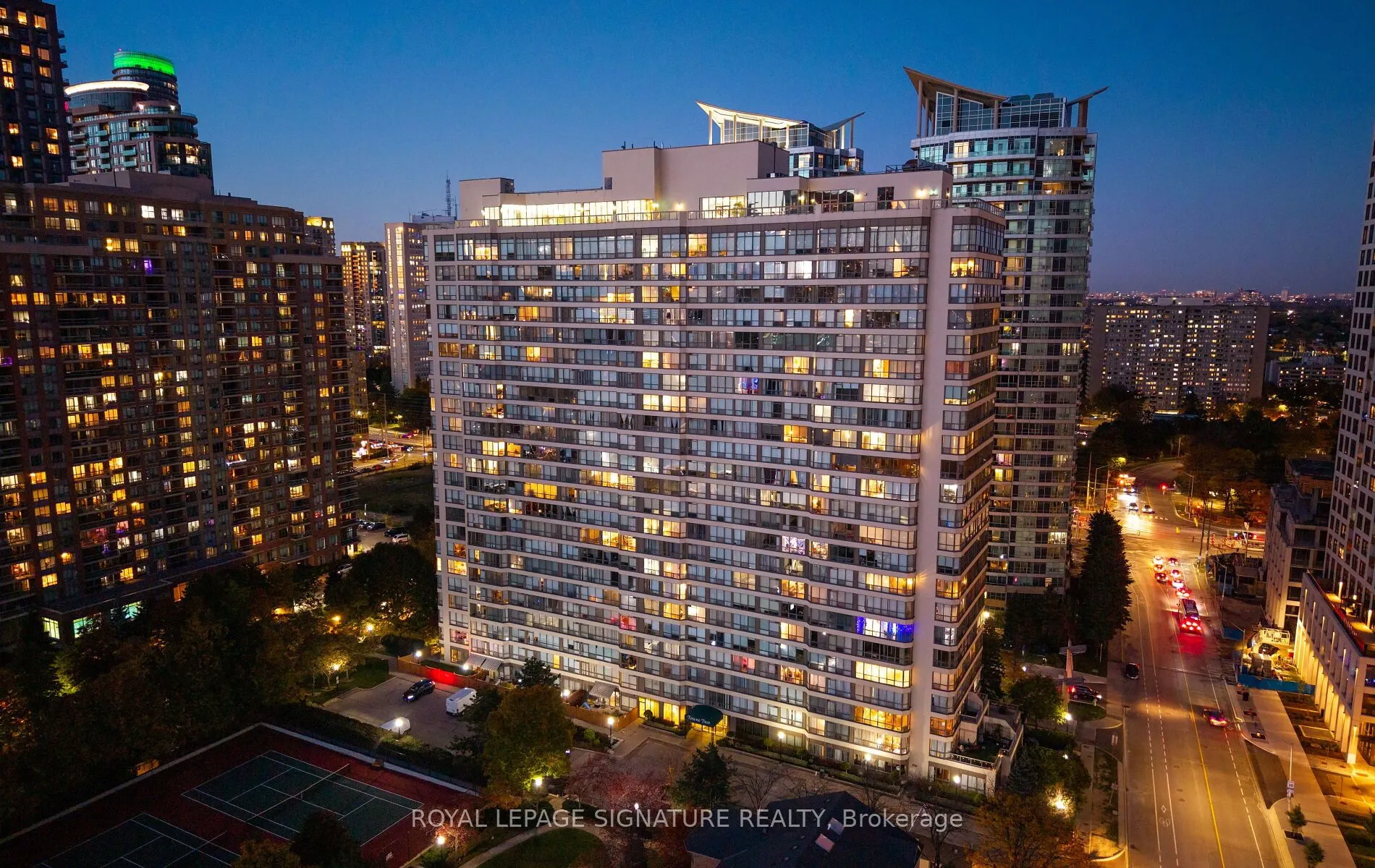 55 Elm Drive W, #405